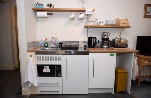 Askrigg Apartment | Milton House Studio Apartment Suites