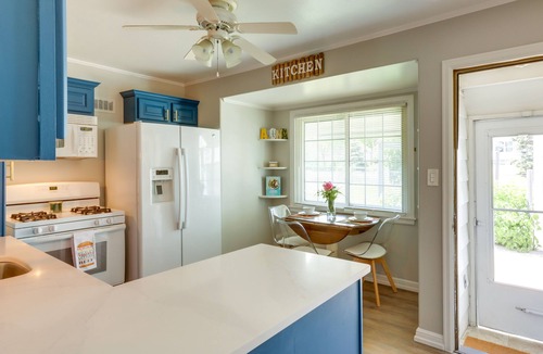 Milwaukee House | Milwaukee Home w/Serene Patio & Backyard Garden!