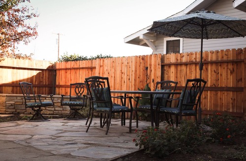 Lodi House | Mimi's Downtown Cottage