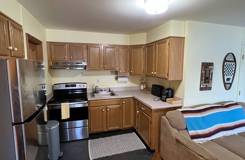 Chestertown House | Mimi’s by the lake