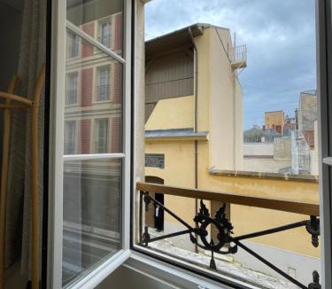 Saint-Louis Apartment | Mimosa