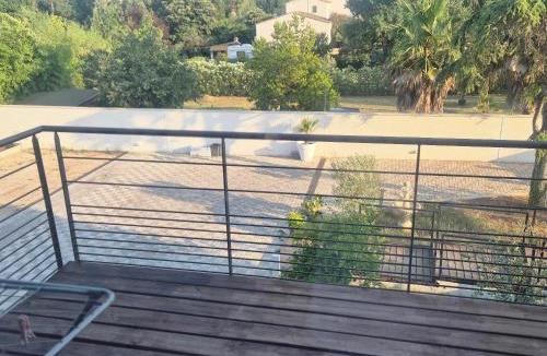 Juvignac Apartment | MIMOSAS RESIDENCE P3