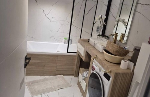 Juvignac Apartment | Mimosas Standing