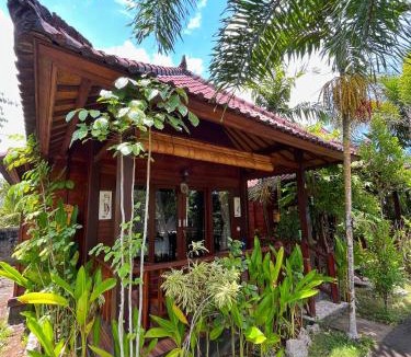 Mushroom Bay Resort | Mimpi Cottages