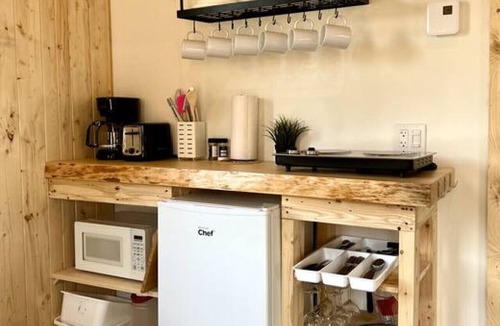 Saint-Gabriel-de-Valcartier Ski Chalet | Mini cottage # 5 by the river banks