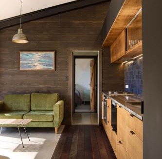 Te Puna Villa | Minden Retreat