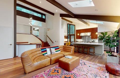 Mill Valley House | Mindful Forest Sanctuary