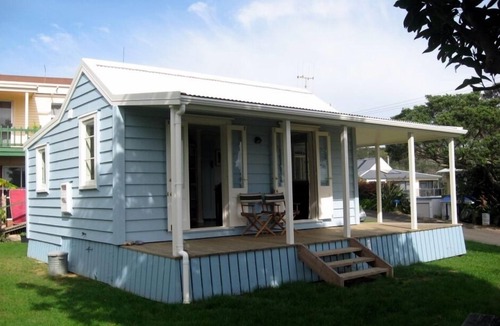 Cable Bay Cottage | Miner's Cottage by Cable Bay