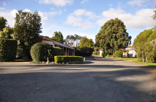 Ballarat East Hotel | Miner's Retreat Motel