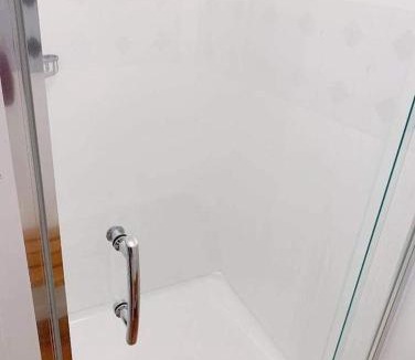 Parakai Hotel | Mineral Park Motel