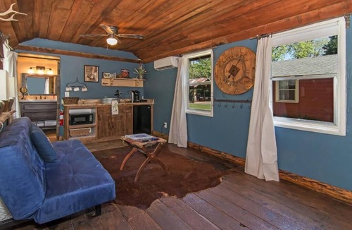 Foresthill Cabin | Miners Camp