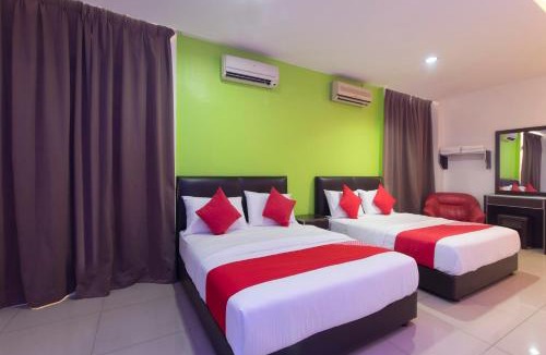 Nilai Hotel | Mines Cempaka Budget Hotel