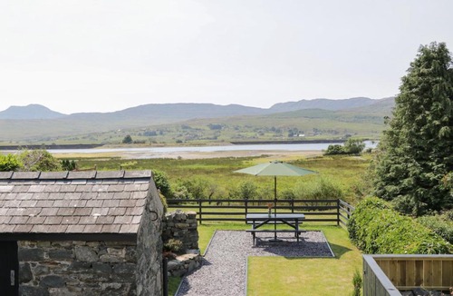 Trawsfynydd House | Minffordd