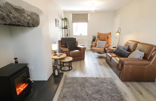 Trawsfynydd House | Minffordd