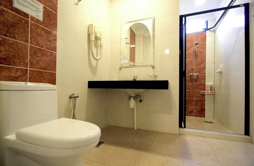 Kampung Ladang Tok Pelam Hotel | Ming Star Hotel