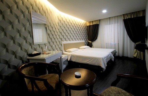 Kampung Ladang Tok Pelam Hotel | Ming Star Hotel