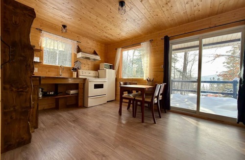 Pohenegamook House | Mini-chalet |Au cœur des activités de Pohénégamook