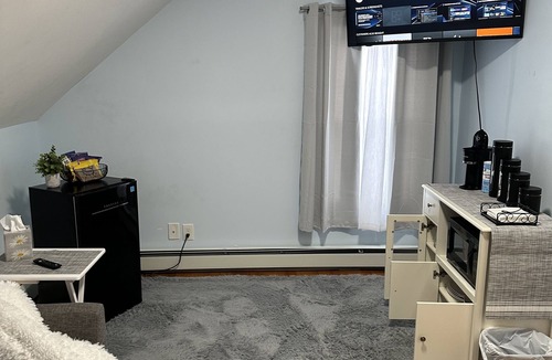Rimmon Heights Apartment | Mini cozy quiet apartment
