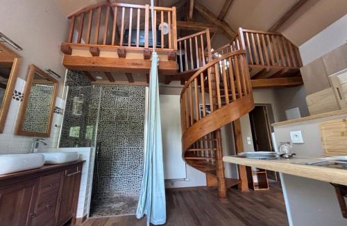 Saintines Apartment | Mini duplex la Révière