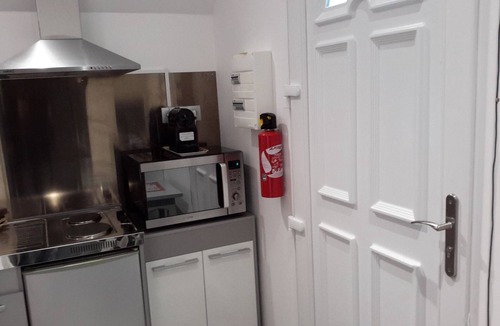 Bonny-sur-Loire Apartment | Mini gîte, studette