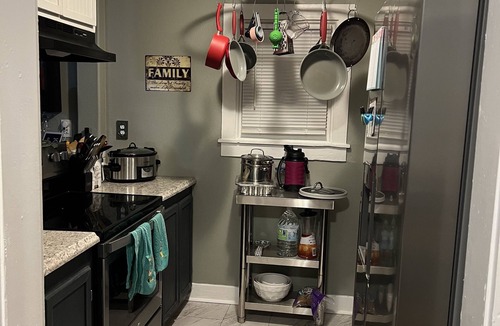 Lakeside Cottage | Mini Getaway