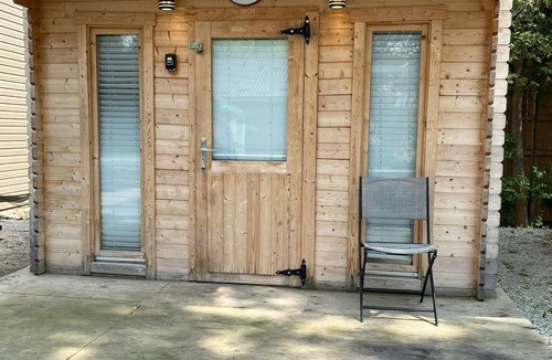 Wasaga Beach Cabin | Mini Home by the Beach
