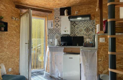 Toury Apartment | Mini-maison près de Paris avec cour privée - FR-1-581-160