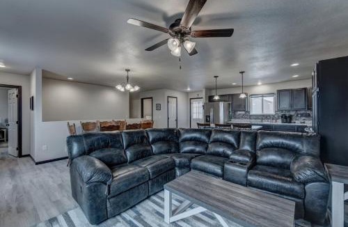 Rapid City House | Mini-Rushmore, Lots of Street Parking!