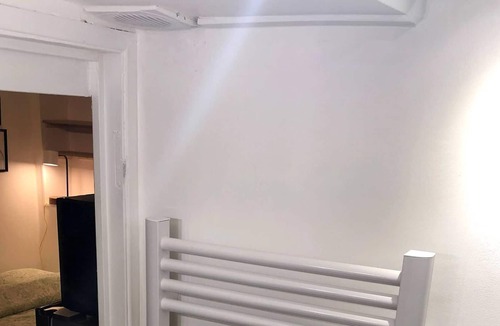 Montlhery Apartment | ☆ Mini Studio 5* - Montlhéry Centre ☆