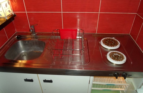 Balaruc-les-Bains Apartment | Mini-studio in Balaruc-les-Bains, near pond and spa