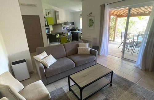 Santa Giulia House | Mini Villa sur Santa Giulia