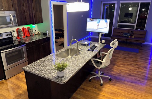 Newport Apartment | Minimal in every single way except for the view