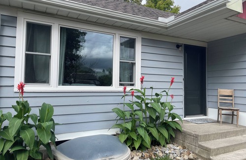 Picton Bed & Breakfast | Minimalist comfort + beach pass + breakfast #Sandbanks #PEC