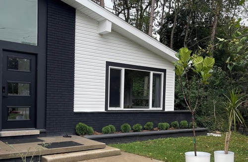 Brighton House | Minimalist sauna retreat
