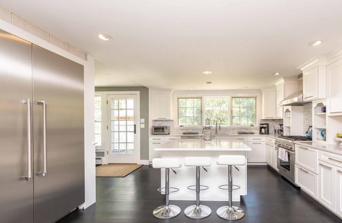 Tisbury House | Mink Meadows Luxury Getaway With Pool