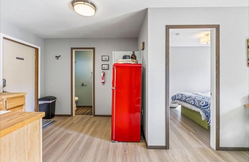 Grayland House | Minke Condo