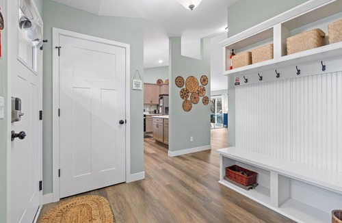 New Brighton House | MINNeSTAY* Hansen Park Place