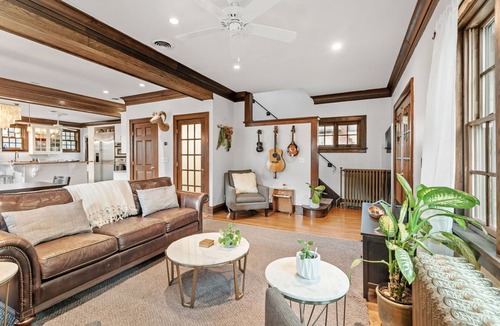 Linden Hills House | MINNeSTAY* Linden Hills Haven