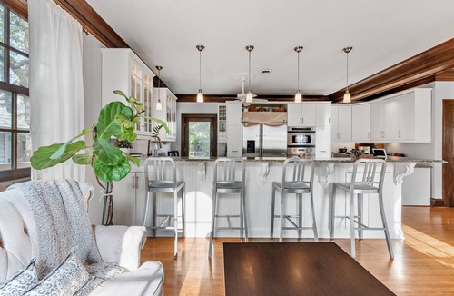 Linden Hills House | MINNeSTAY* Linden Hills Haven