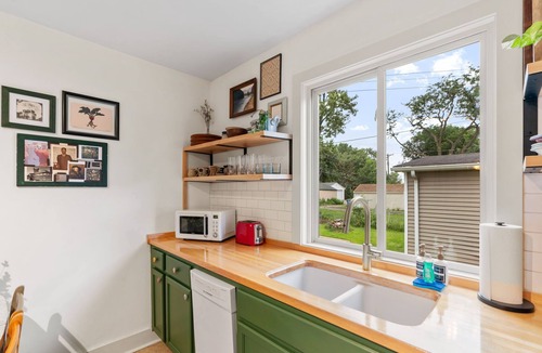 Northeast Minneapolis House | MINNeSTAY* Musee Northeast | Arts District