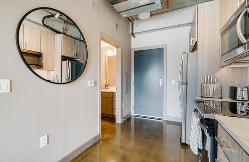 Warehouse District Apartment | MINNeSTAY* Sable 607 | North Loop | Target Center