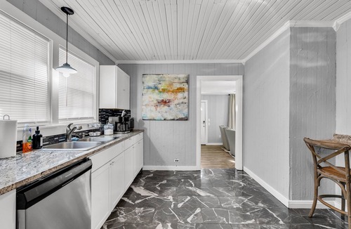 Starkville House | Mins from Campus | Cozy | King Bed