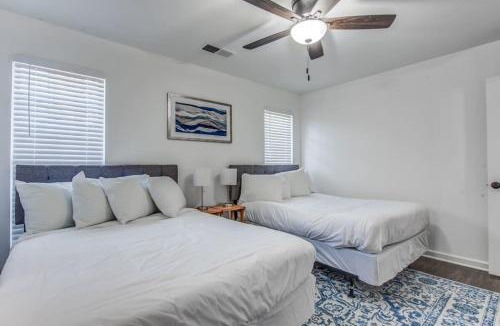 University District House | Mins to Downtown & U of Memphis! High Point Duet 2