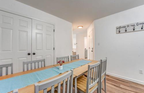 University District House | Mins to Downtown & U of Memphis! High Point Duet 2