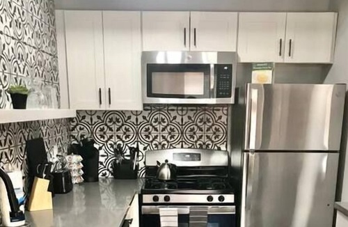 Shaw Apartment | Mins to Forest Park, Soulard | Studio W&D+Parking
