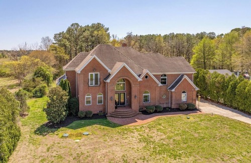 Berlin House | Mins to Golf & Ocean City! Sleeps 16 w. Game Room!