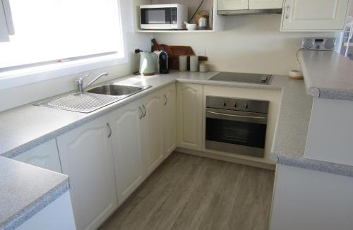 Tiddy Widdy Beach House | Mint by the Sea