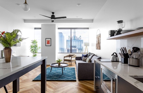 Downtown Dallas Hotel | Mint House Dallas Downtown by Kasa