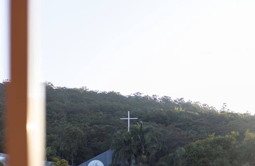 Mount Gravatt Apartment | Mint New Stylish 3Beds Apt View/Shops/Highway!