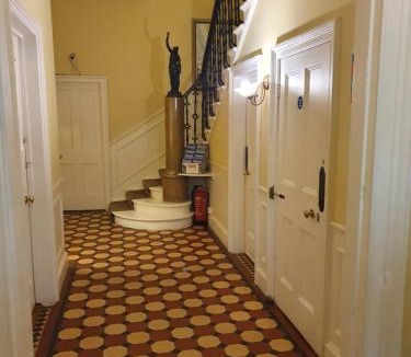 Newington House | Minto House